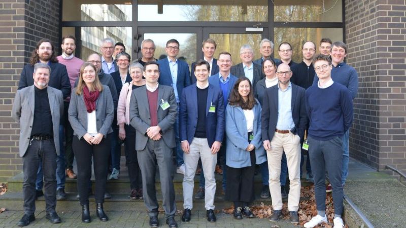 Gruppenbild beim Kick-off-Treffen der Begleitforschung EE4InG-2