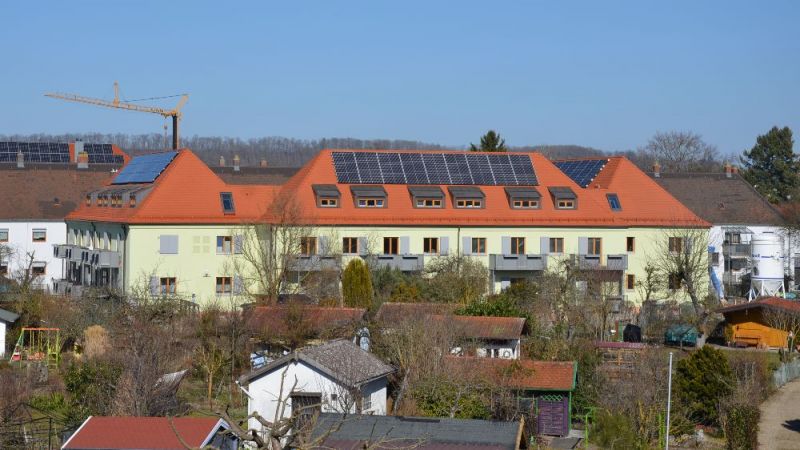 Diese Außenansicht zeigt das Demonstrationsobjekt nach der Sanierung.