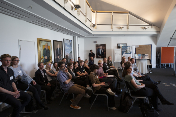 Visitors at the Berlin Energy Days