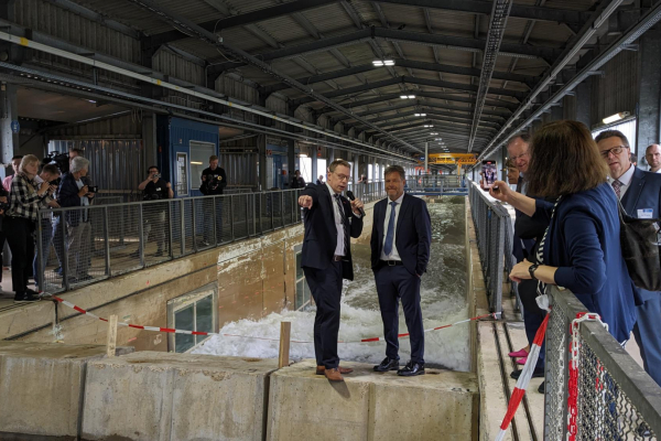 Eröffnung des Großen Wellenströmungskanals (GWK+) in Hannover