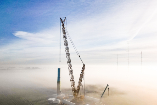 Aufbau von OPUS 1 im Forschungspark WiValdi nach Fertigstellung der meteorologischen Messmasten