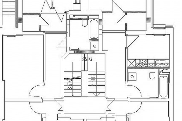 Floor plan of the upper floor after renovation. The light well was converted into an interior bathroom